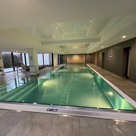 Im In Black Forest Mit Balkon Indoorpool Tiefgaragenstellplatz Appartement 4*