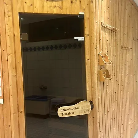 Im In Black Forest Mit Balkon Indoorpool Tiefgaragenstellplatz Apartmán 4*